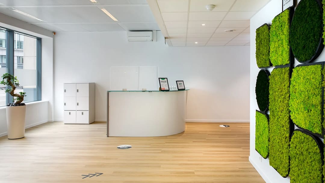 Ace Events Corporate Meeting Room Brussels Europe desk lobby view