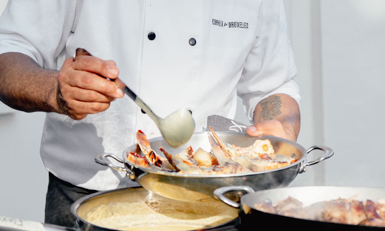 Asian BBQ cooking view_Drogenbos__Château Choux de Bruxelles Catering